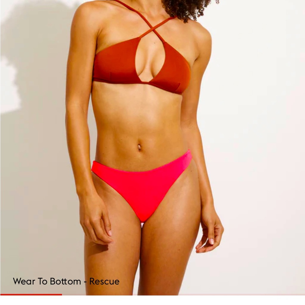 Left On Friday Wear To Bottom S